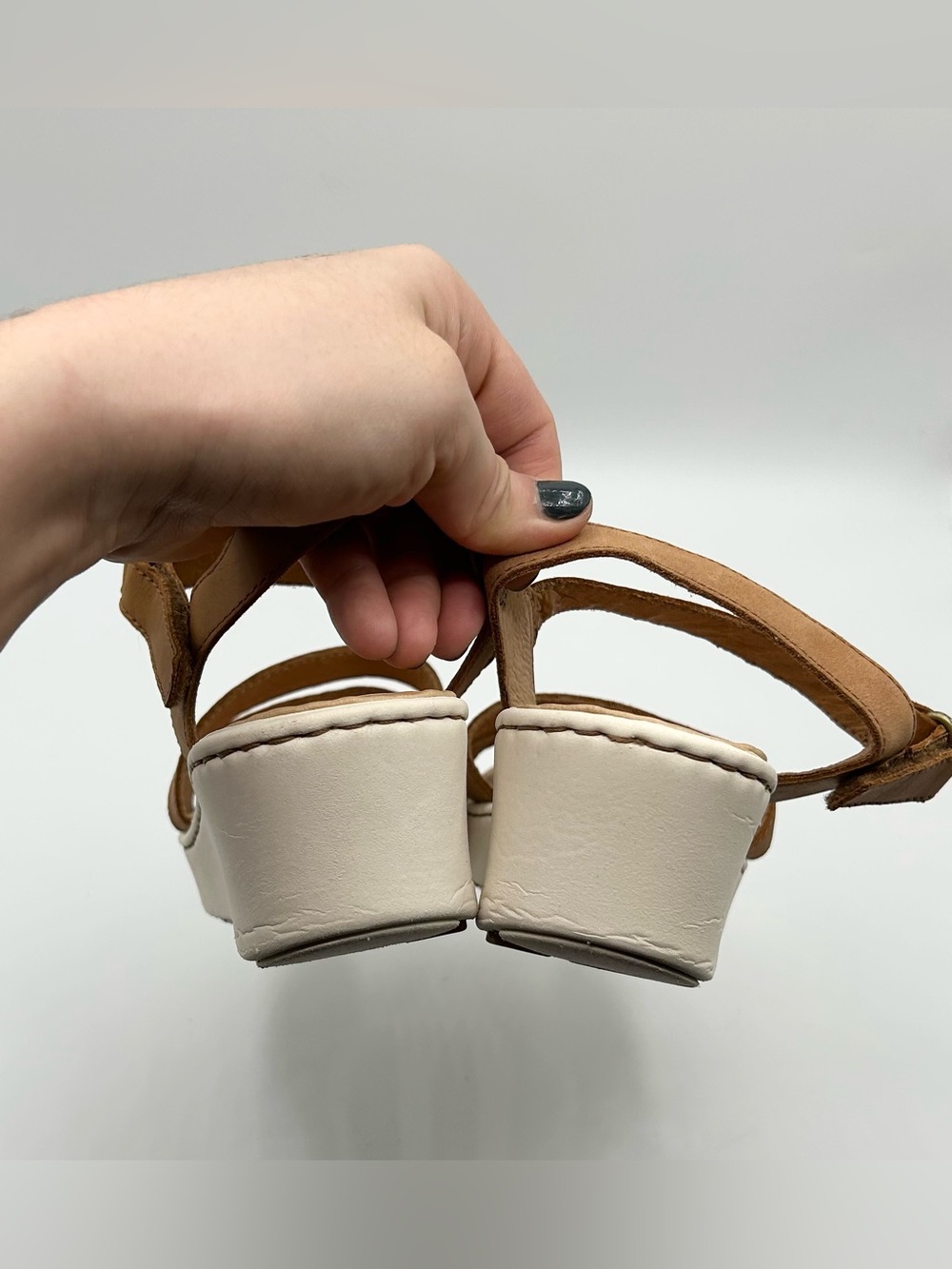 Born Tan Leather Strappy Wedge Comfort Sandals Women’s Size 7 - Picture 8 of 10
